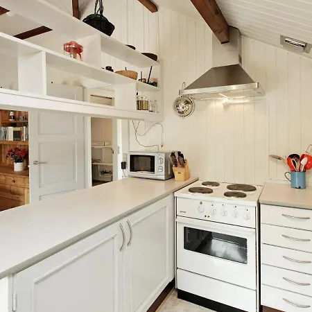 Holiday Kirsebaervaenget Ii Holiday home Hejls